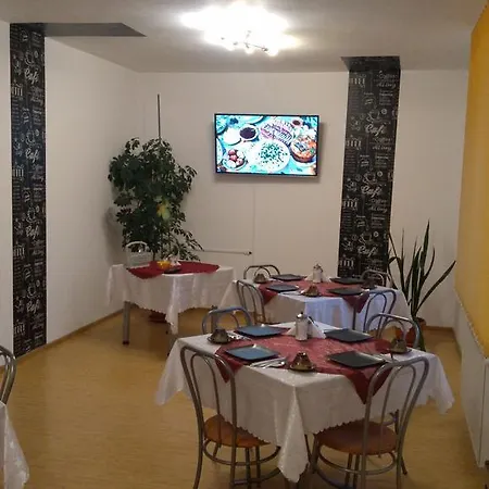 Pensiunea Riunione بيت ضيافة