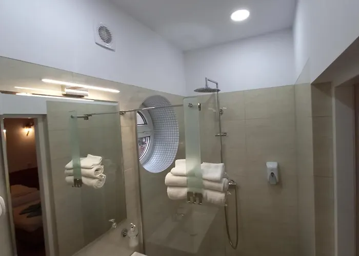 Guest house Pensiunea Riunione Brasov